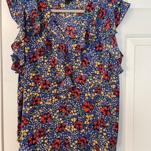 Ann Taylor sleeveless top